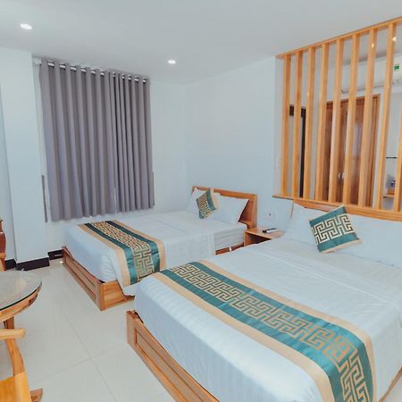 Luxury Hotel Phu Yen Tuy Hoa Exterior photo