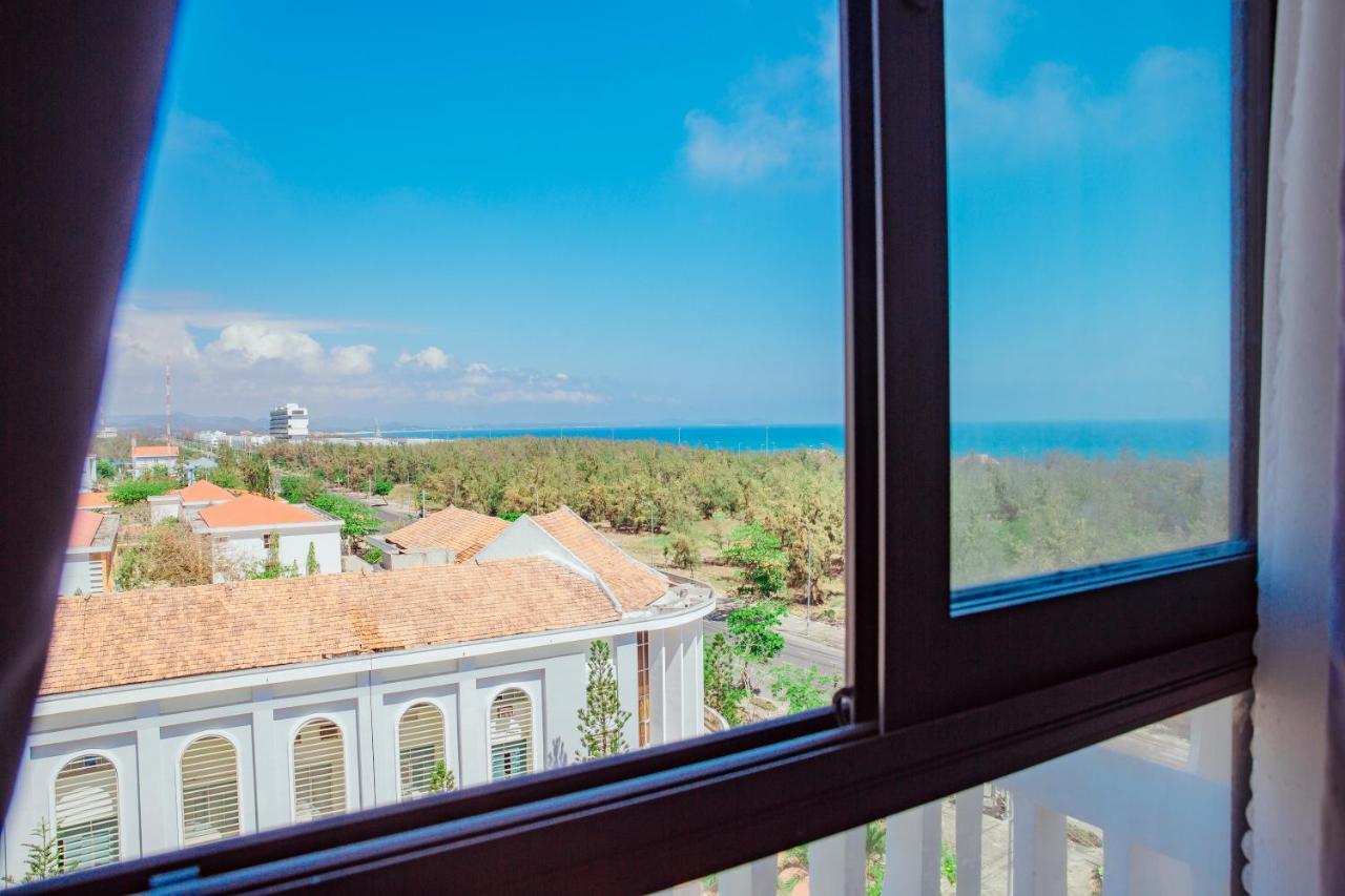Luxury Hotel Phu Yen Tuy Hoa Exterior photo